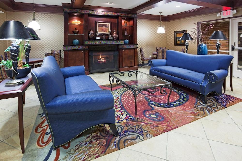 Holiday Inn Conference Center Marshfield, An Ihg Hotel Eksteriør bilde