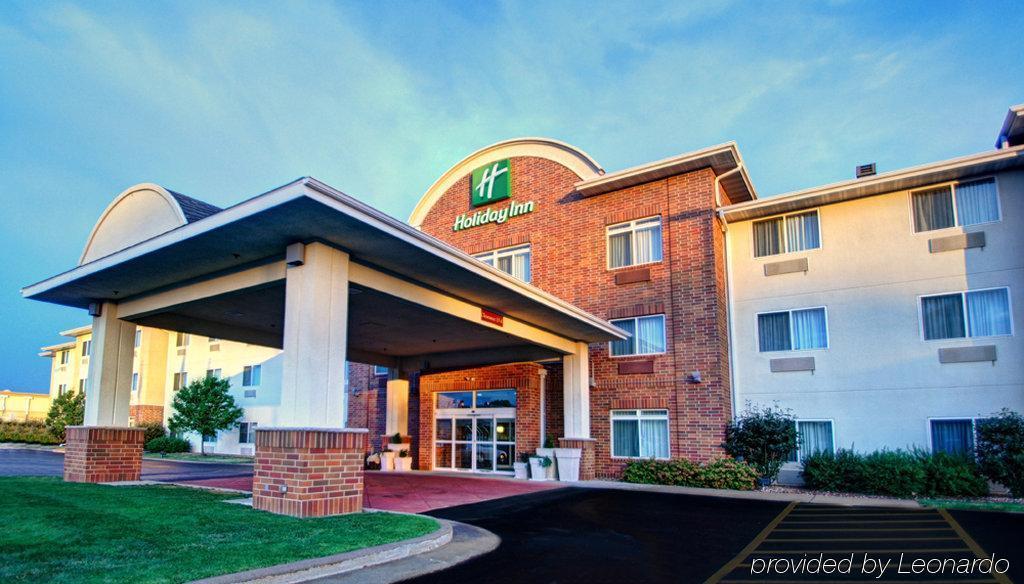 Holiday Inn Conference Center Marshfield, An Ihg Hotel Eksteriør bilde